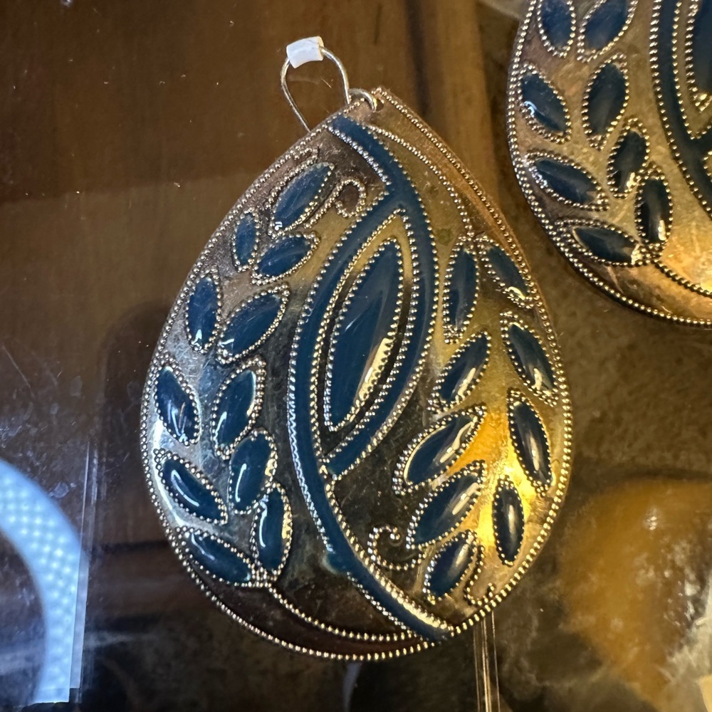 Gold metal and Blue Teardrop Earrings